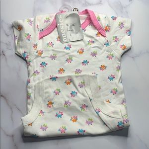 🌸Onesies Brand Onesie - 12 Months